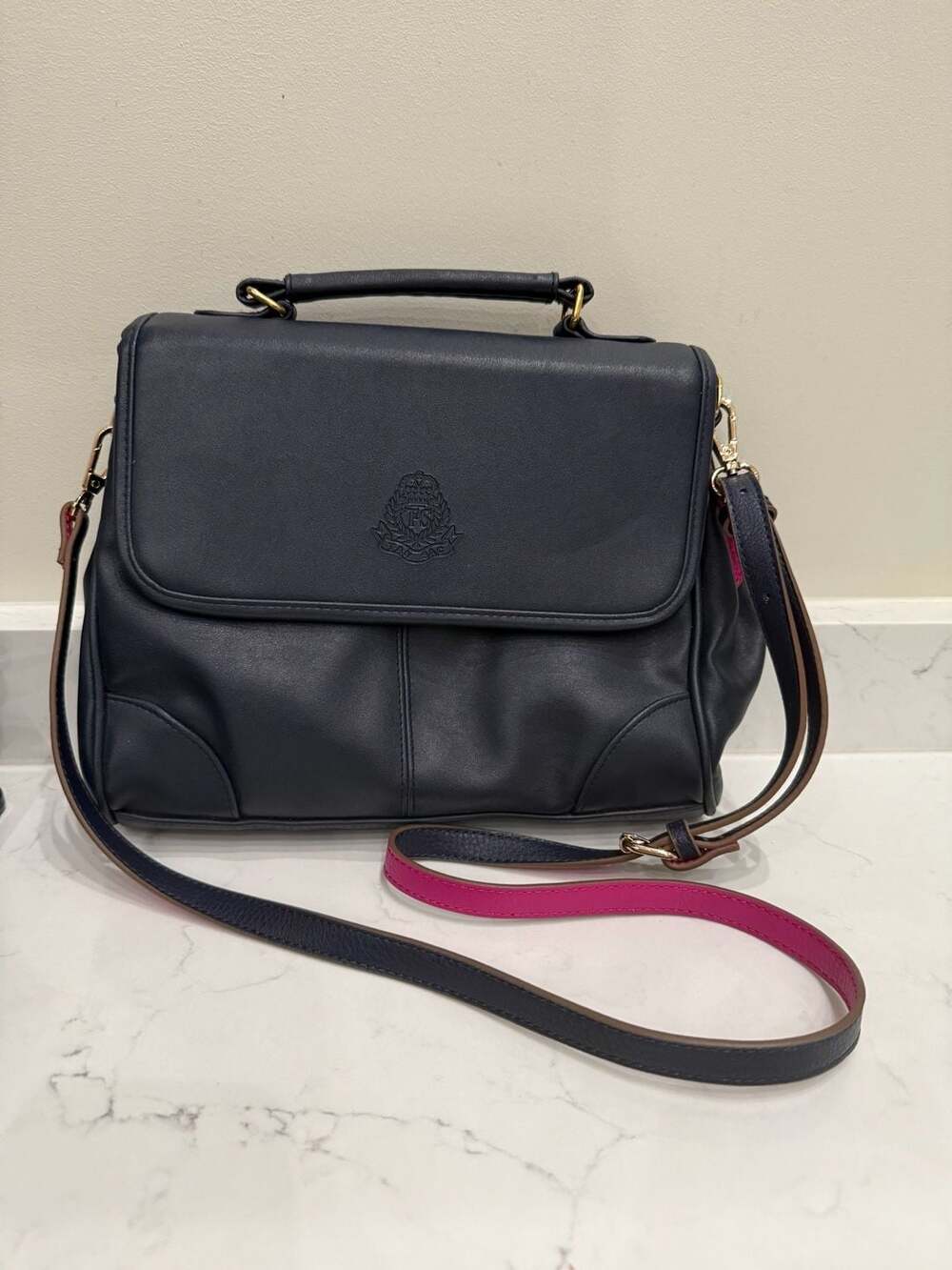 Vintage Tan Sac Navy Blue Leather Crest Satchel Crossbody Bag